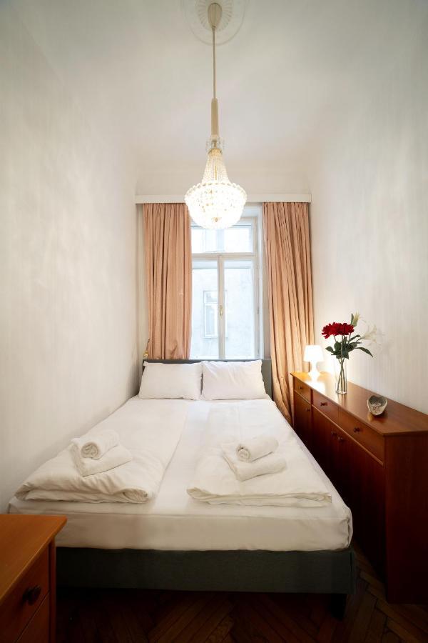 Hideaway Wahring Apartment Vienna Exterior photo
