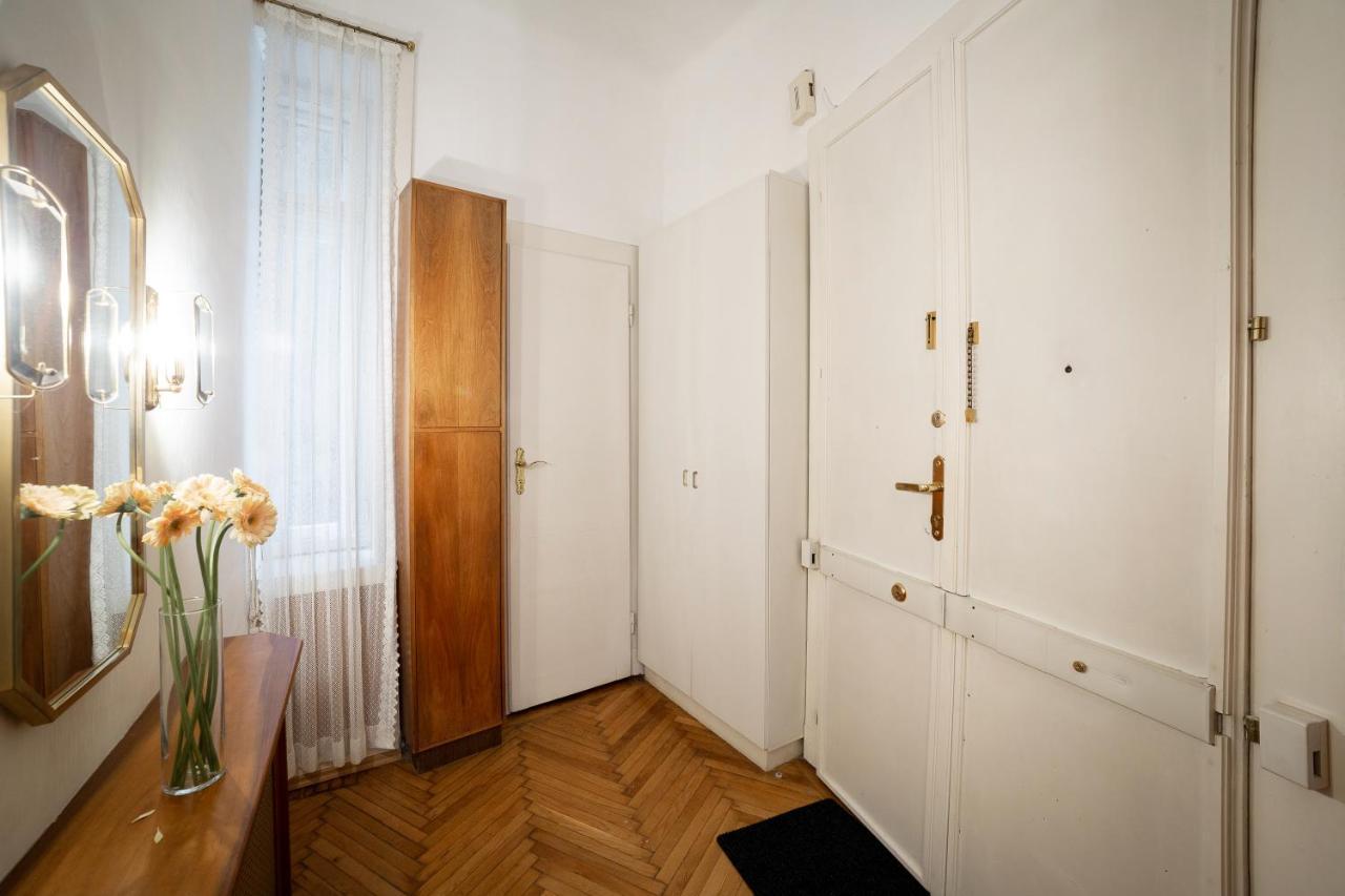 Hideaway Wahring Apartment Vienna Exterior photo